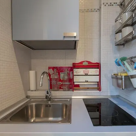 Youhosty - Lepetit 3 Mediolan