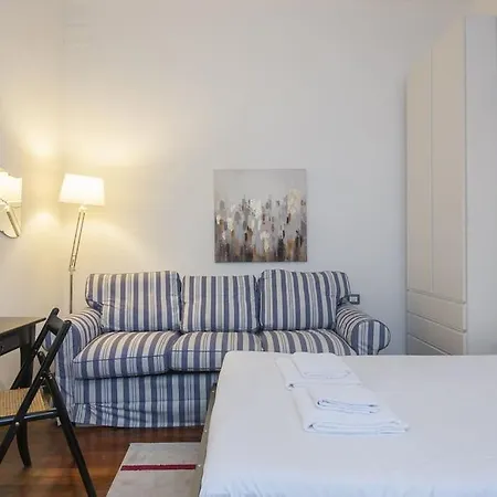 Youhosty - Lepetit 3 Apartament