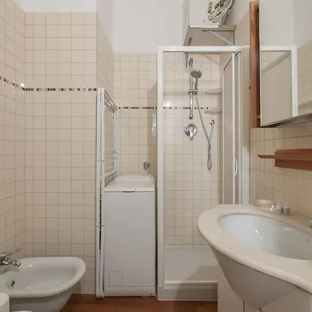 Youhosty - Lepetit 3 Apartman *