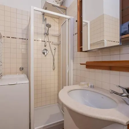 Apartman Youhosty - Lepetit 3 *